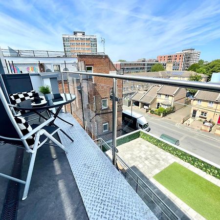 Contemporary Apartments With Private Terraces In Shoreditch, Hoxton, Islington 런던 외부 사진