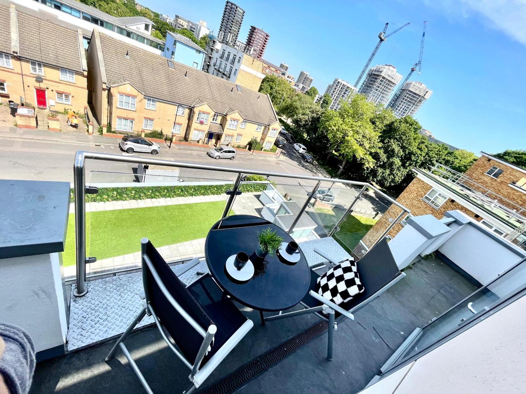 Contemporary Apartments With Private Terraces In Shoreditch, Hoxton, Islington 런던 외부 사진