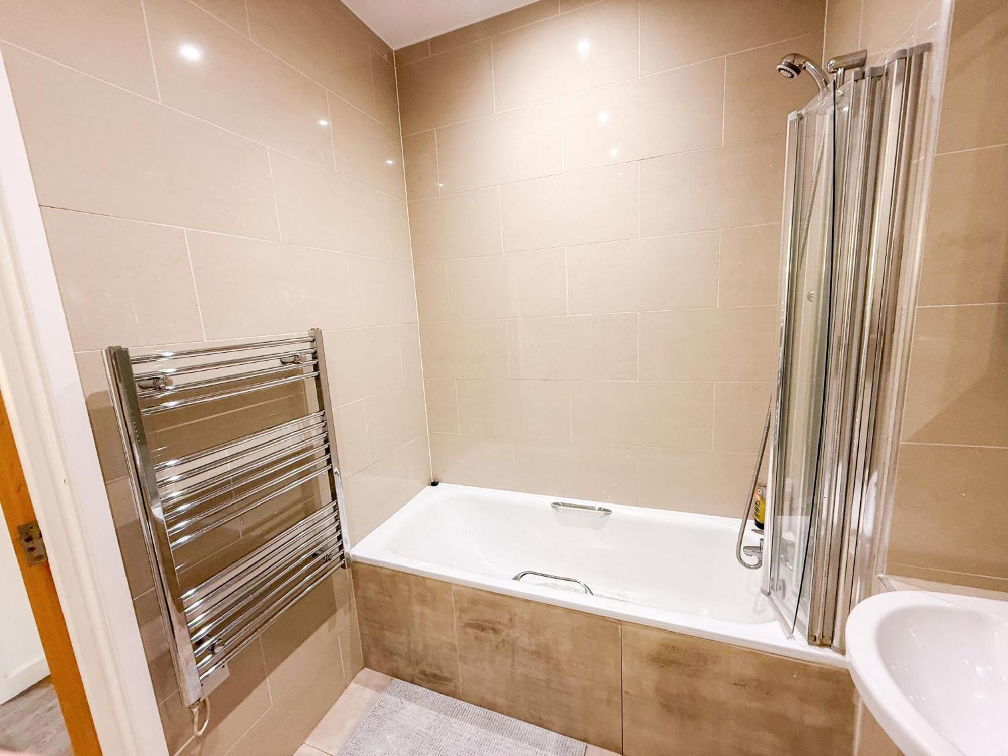 Contemporary Apartments With Private Terraces In Shoreditch, Hoxton, Islington 런던 외부 사진