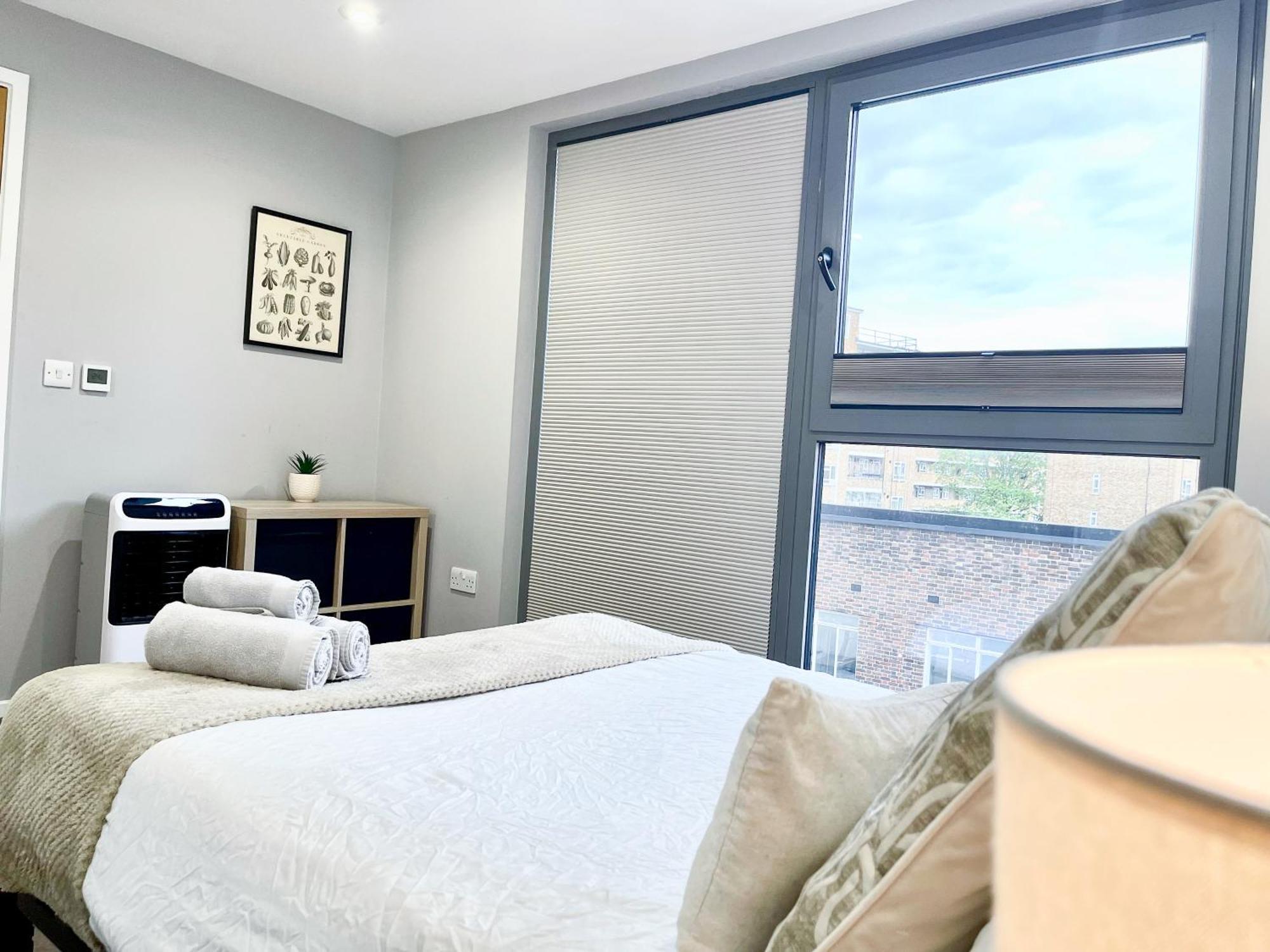 Contemporary Apartments With Private Terraces In Shoreditch, Hoxton, Islington 런던 외부 사진