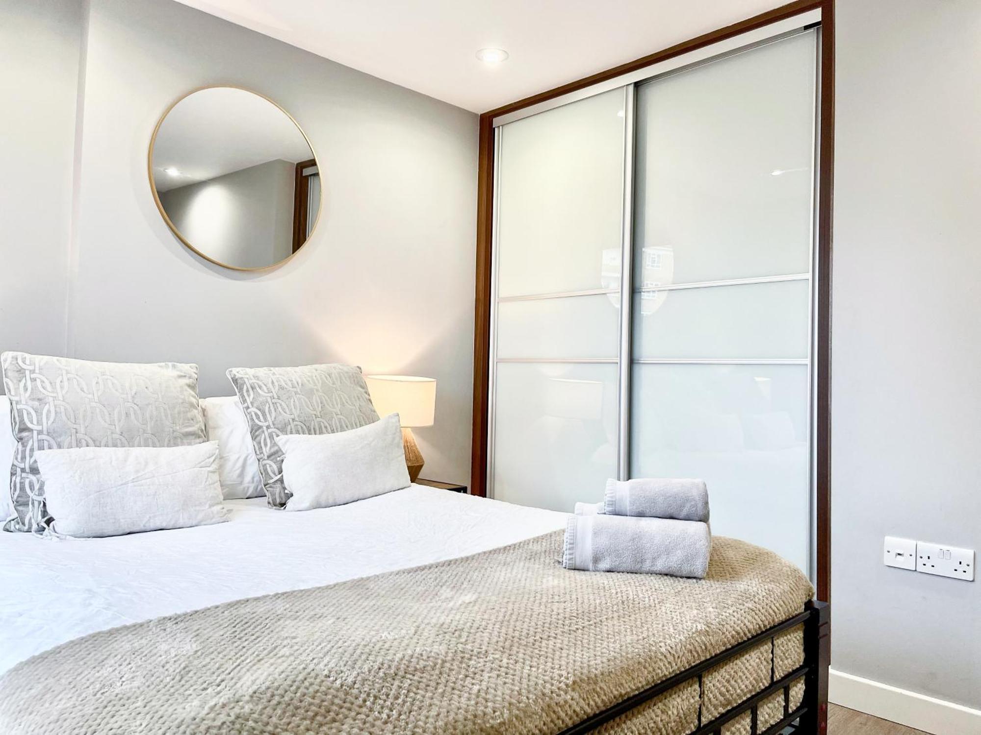 Contemporary Apartments With Private Terraces In Shoreditch, Hoxton, Islington 런던 외부 사진