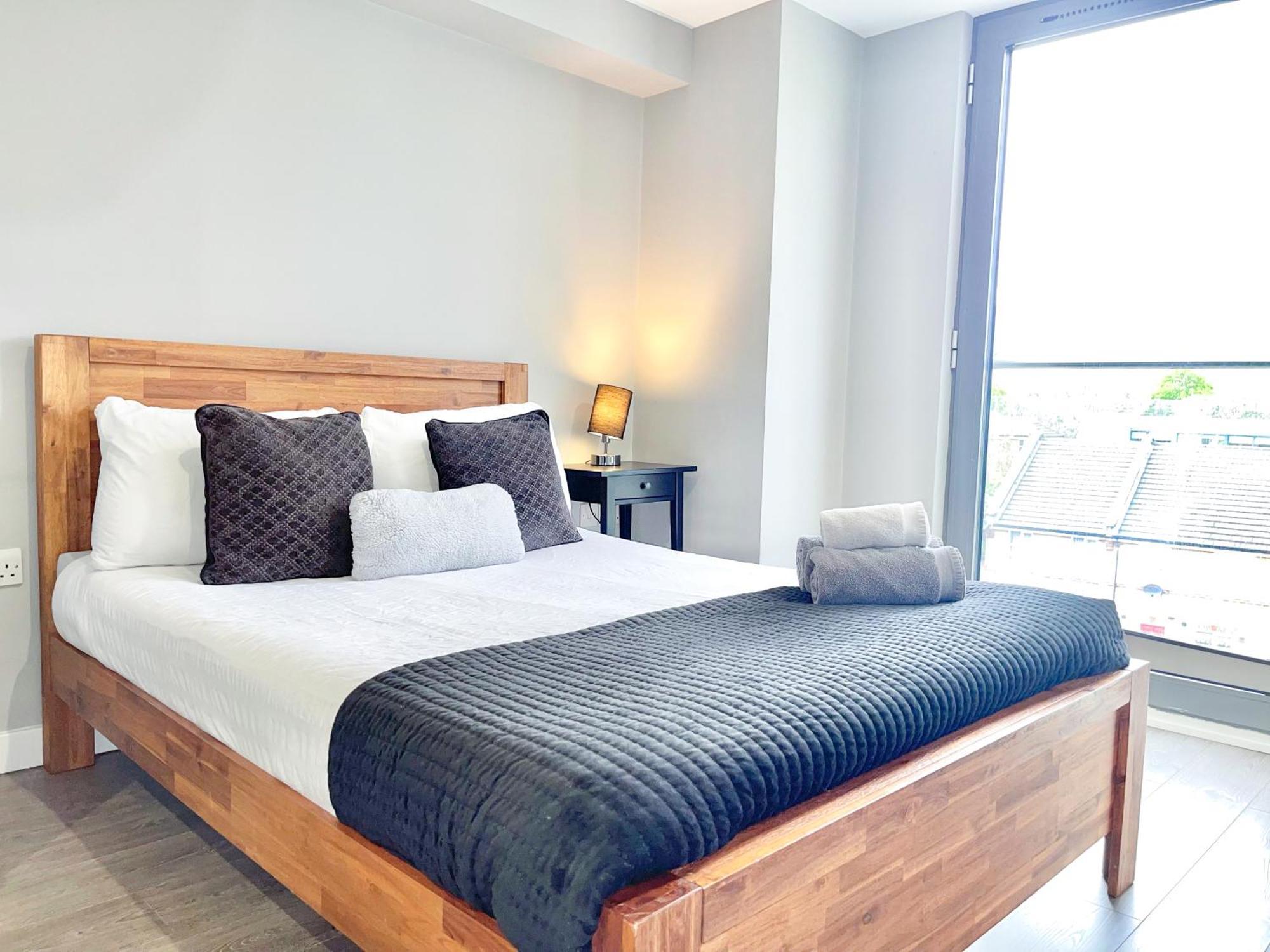 Contemporary Apartments With Private Terraces In Shoreditch, Hoxton, Islington 런던 외부 사진
