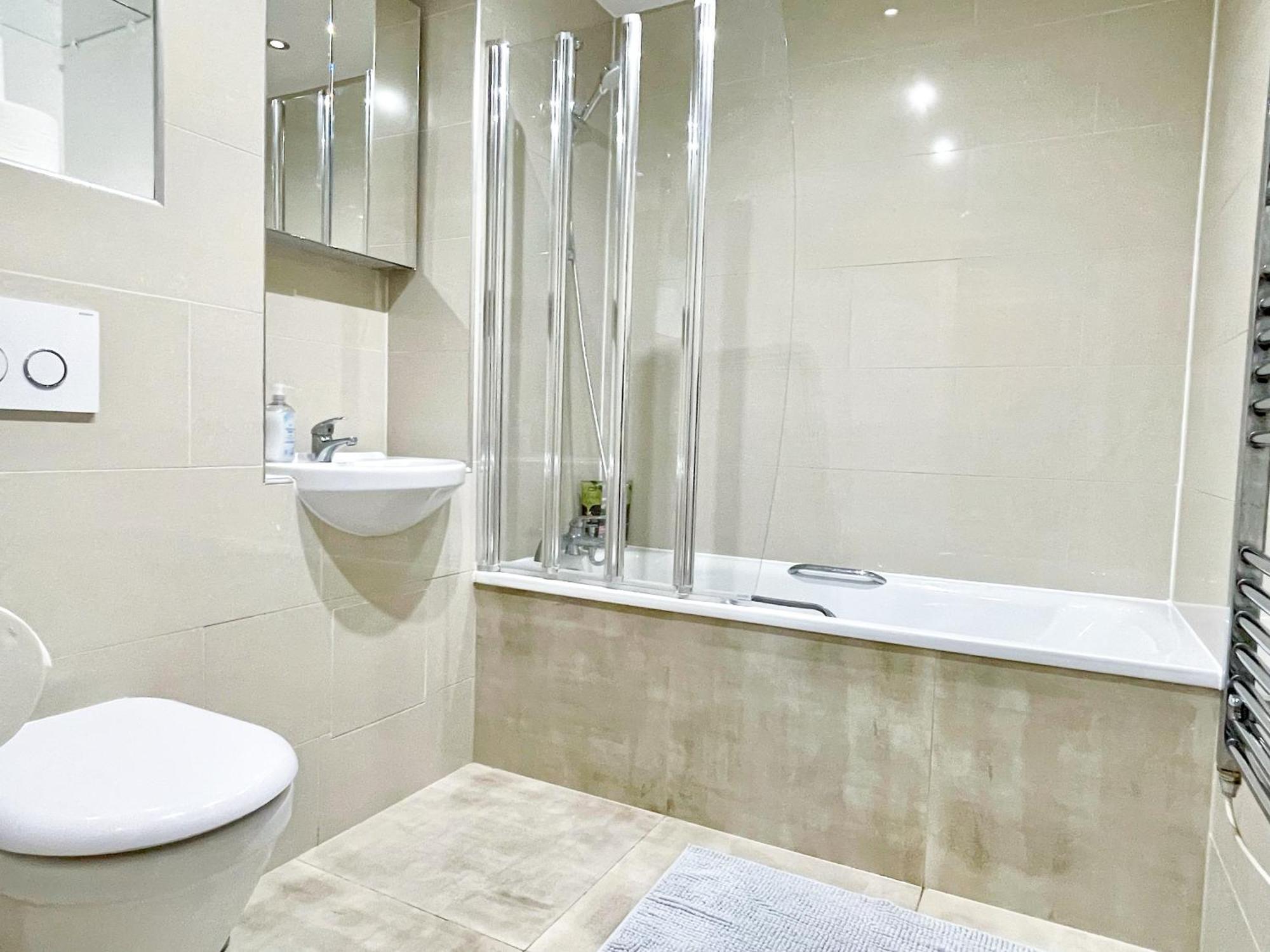 Contemporary Apartments With Private Terraces In Shoreditch, Hoxton, Islington 런던 외부 사진