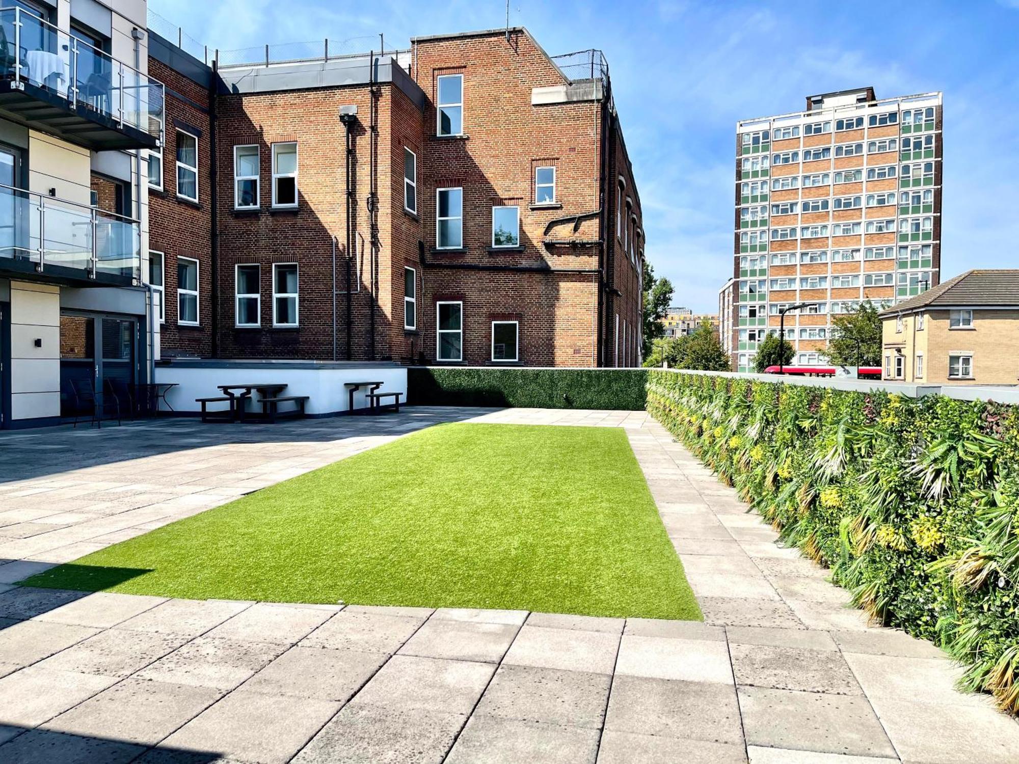 Contemporary Apartments With Private Terraces In Shoreditch, Hoxton, Islington 런던 외부 사진
